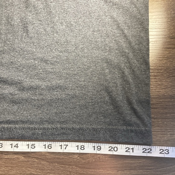 Unisex XL Gray March Madness 2016 NCAA The Victory T Shirt EUC - Picture 7 of 7